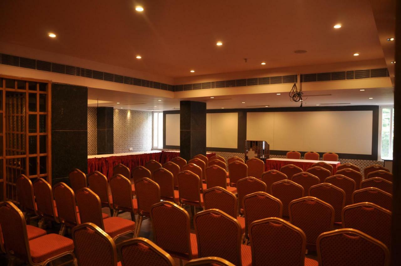 Krishna Residency Vijayawāda Exterior photo